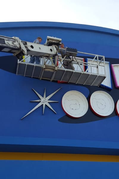 Southern Sign Services Building Sign Installation